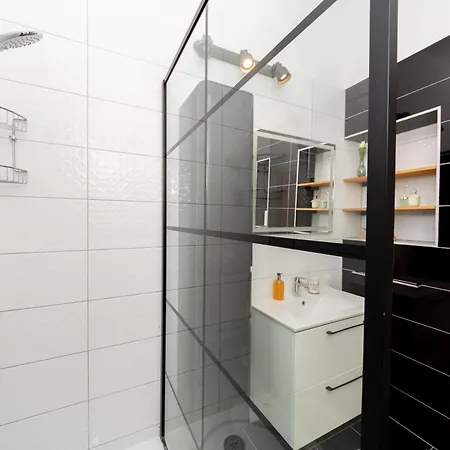 Marisol * بودْسْتغانا