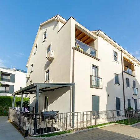 Marisol Apartman *